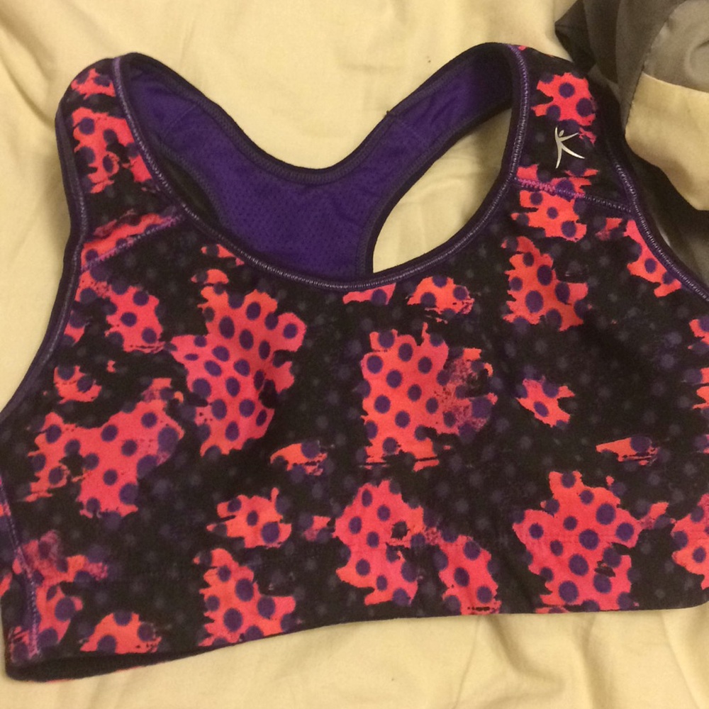 Sports bra